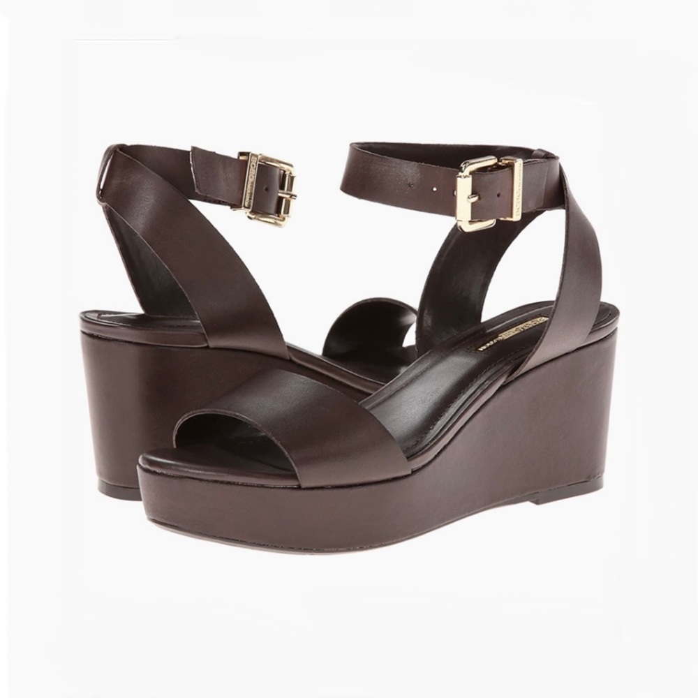 BCBGeneration Women's Fiji Platform Sandal